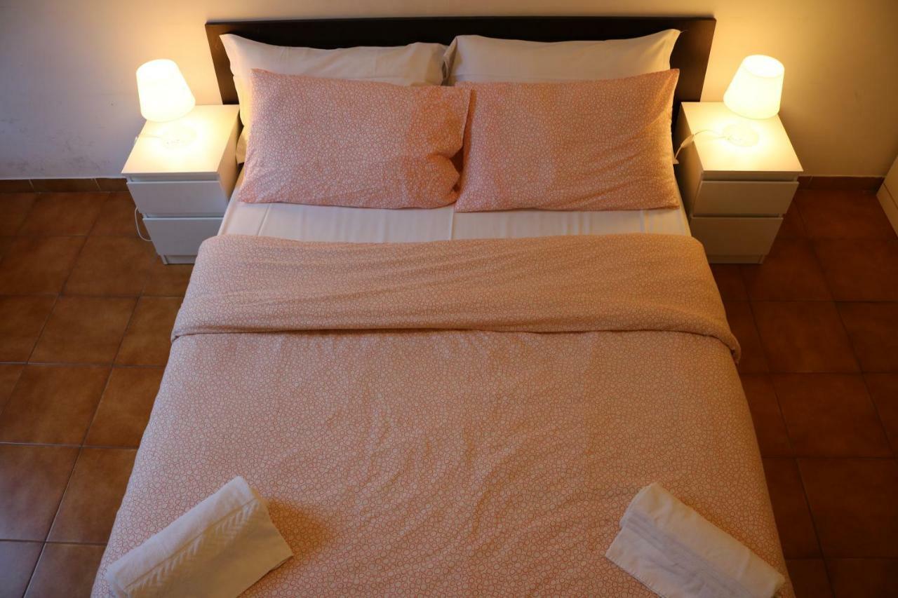 Hostal Zoe *
